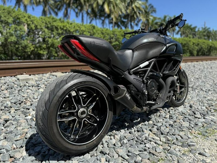 2016 Ducati Diavel Carbon