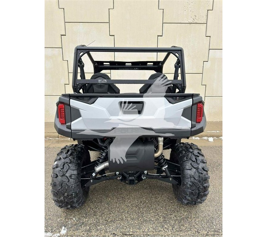 2024 Polaris® GENERAL 1000 SPORT