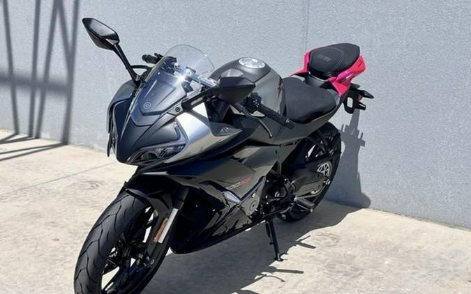 2025 CFMOTO SS 300