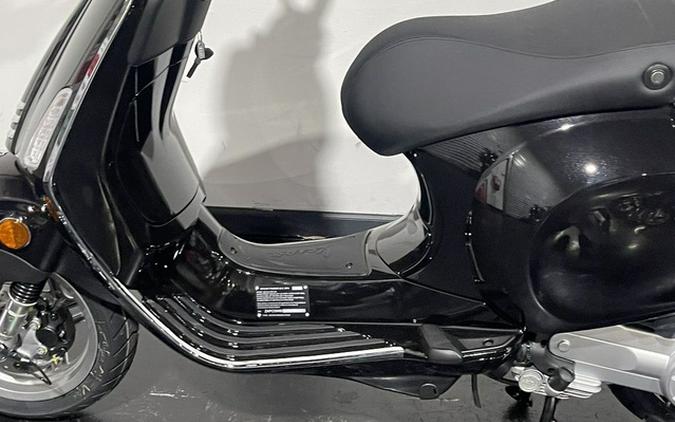 2027 Vespa Primavera 50