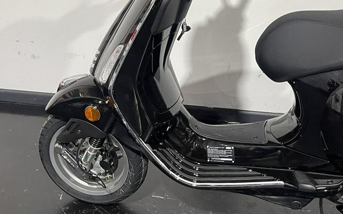 2027 Vespa Primavera 50