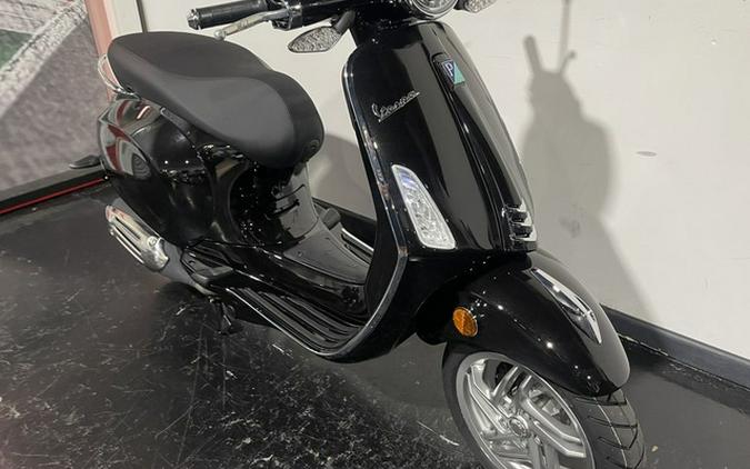2027 Vespa Primavera 50