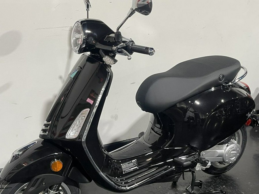 2027 Vespa Primavera 50