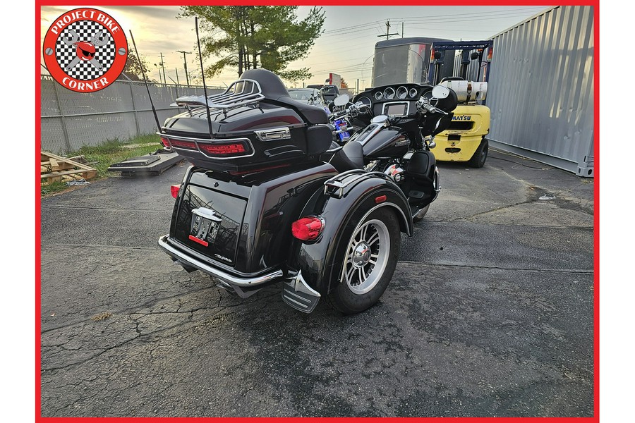 2014 Harley-Davidson® Trike Tri Glide Ultra