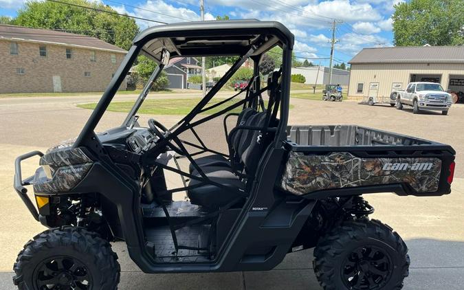 2024 Can-Am Defender XT HD10 Camo