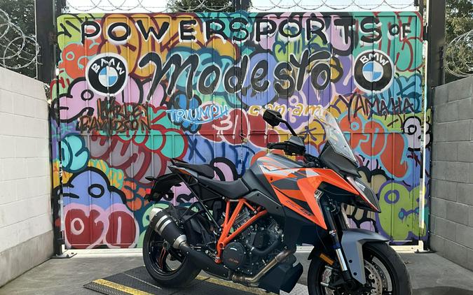 2024 KTM Super Duke 1290 GT