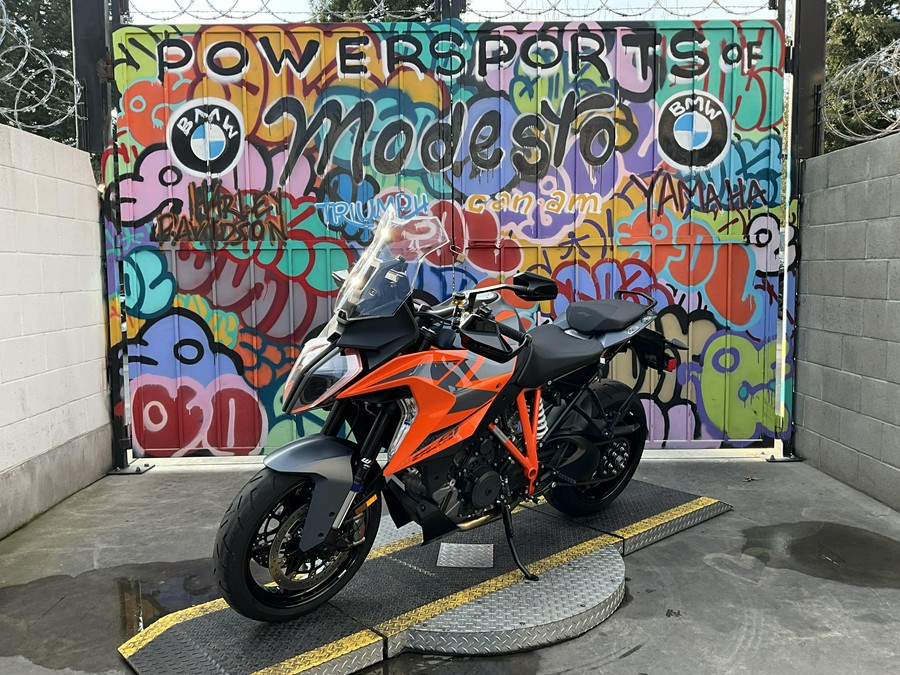 2024 KTM Super Duke 1290 GT