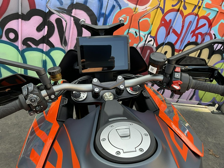 2024 KTM Super Duke 1290 GT