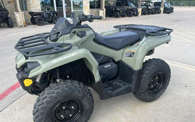2018 Can-Am Outlander™ 570