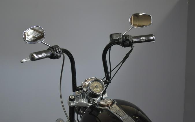 2015 Harley-Davidson 1200 Custom Vivid Black