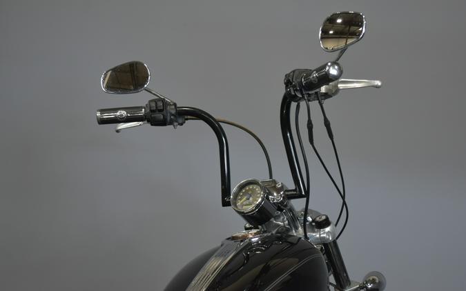 2015 Harley-Davidson 1200 Custom Vivid Black