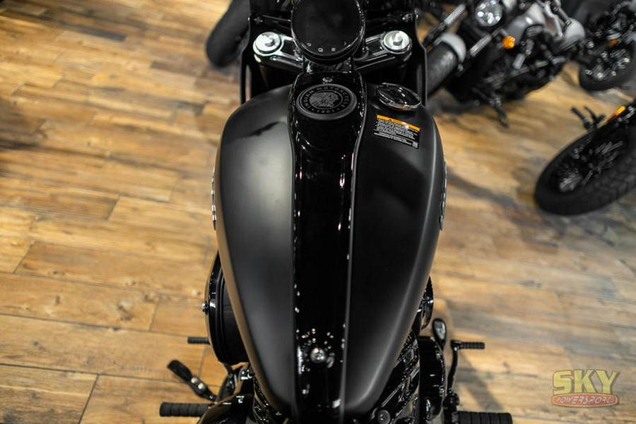 2024 Indian Motorcycle® Sport Chief Black Smoke