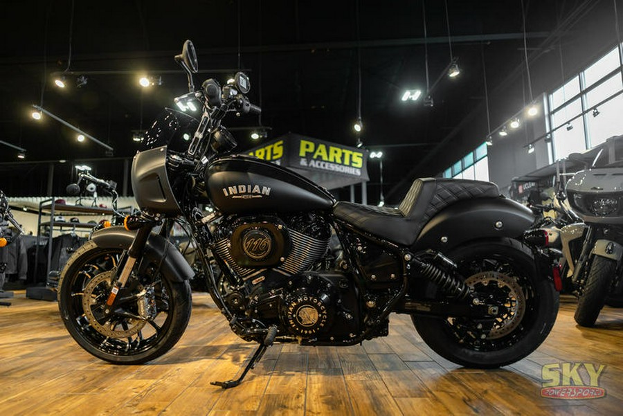 2024 Indian Motorcycle® Sport Chief Black Smoke