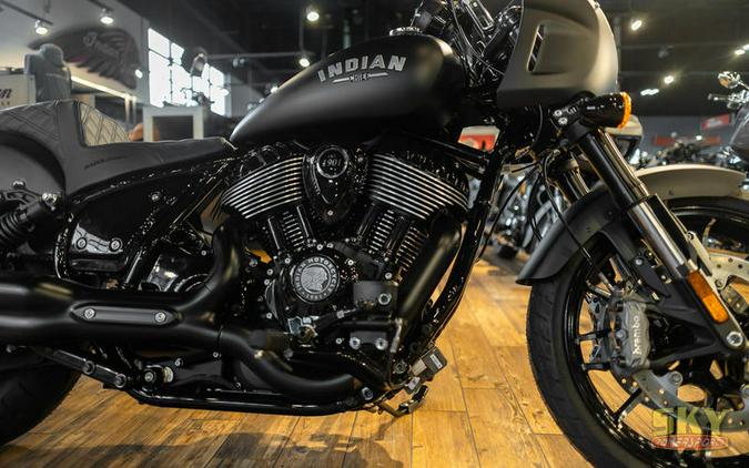 2024 Indian Motorcycle® Sport Chief Black Smoke