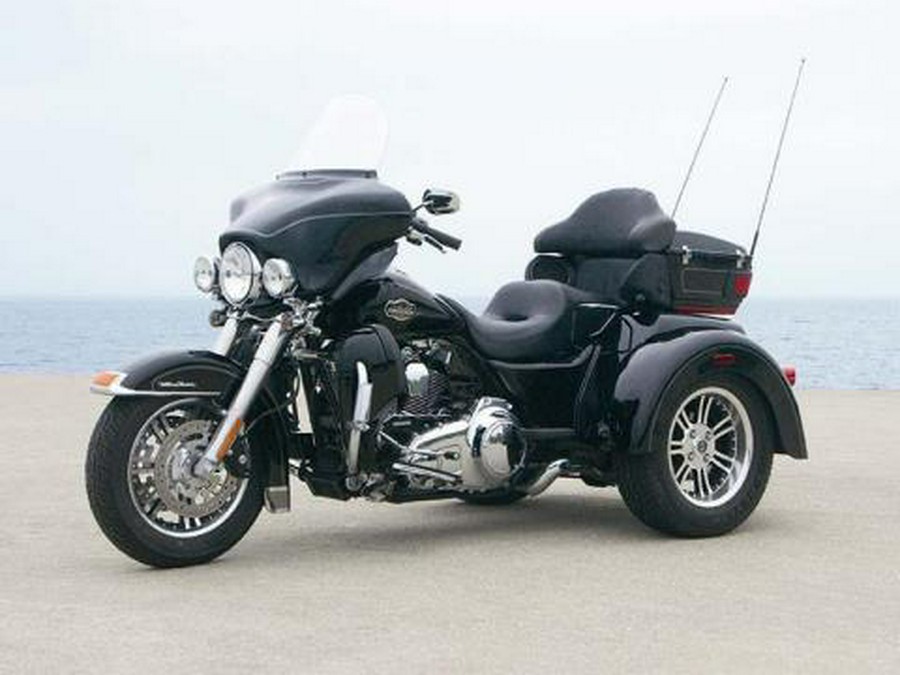 2009 Harley-Davidson FLHTCUTG Tri Glide™ Ultra Classic®