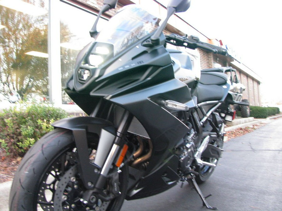 2025 Suzuki GSX-8R