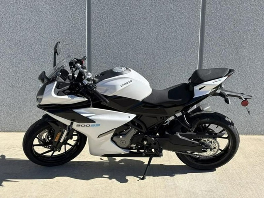 2025 CFMOTO SS 300