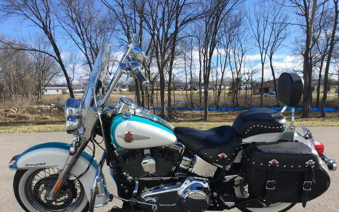 2017 Harley-Davidson® FLSTC - Heritage Softail® Classic
