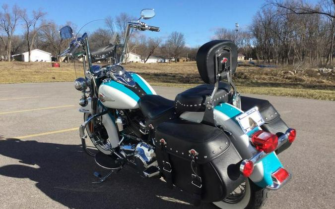 2017 Harley-Davidson® FLSTC - Heritage Softail® Classic