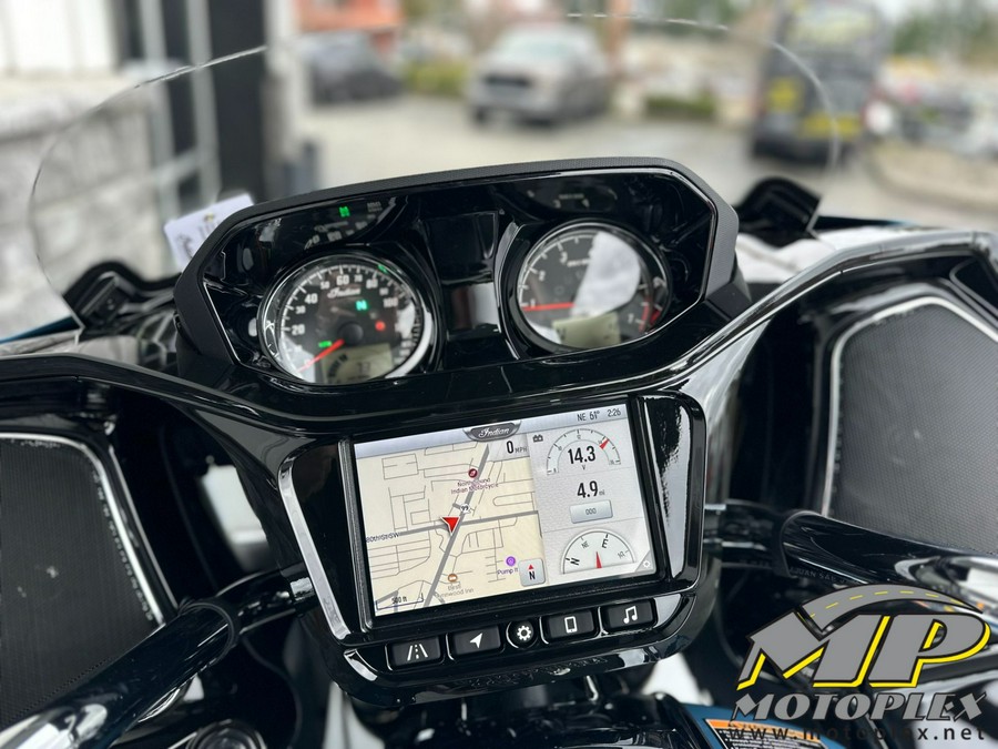 2026 Indian Motorcycle Challenger® Limited 112 with PowerBand Audio Package