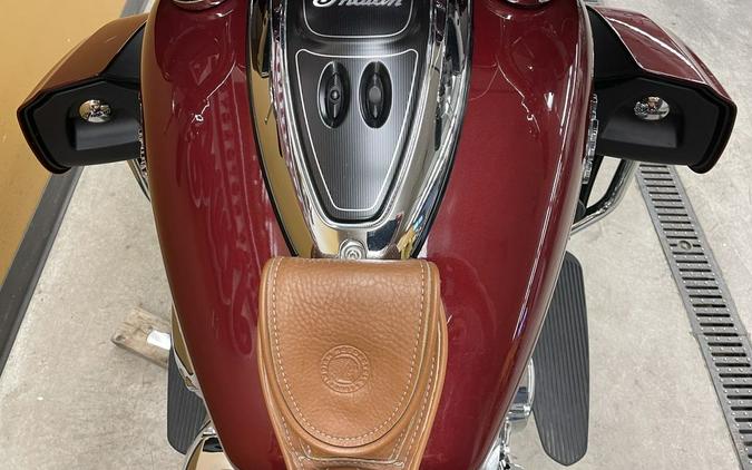 2020 Indian Motorcycle® Roadmaster® Burgundy Metallic