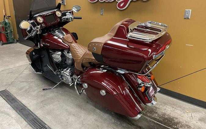 2020 Indian Motorcycle® Roadmaster® Burgundy Metallic