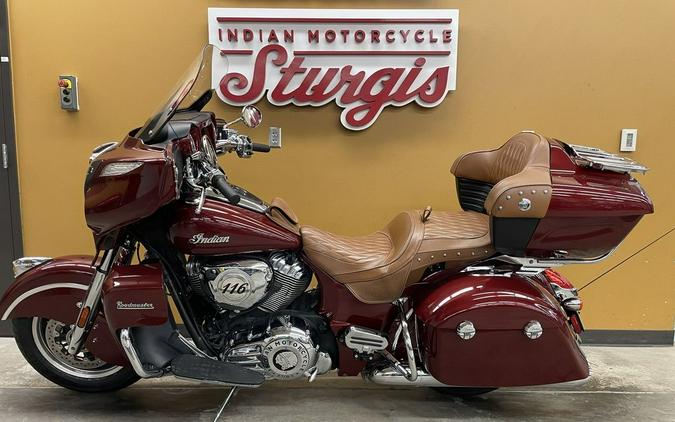 2020 Indian Motorcycle® Roadmaster® Burgundy Metallic