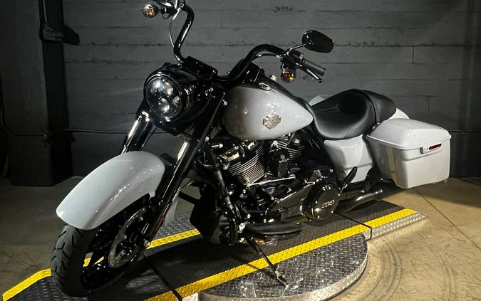 2024 Harley-Davidson Road King Special