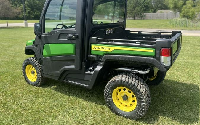 2024 John Deere 3-Passenger Gator™ XUV835M HVAC Cab