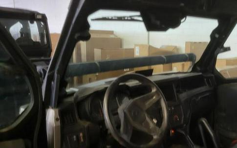 2017 Polaris® GENERAL™ 4 1000 EPS Silver Pearl