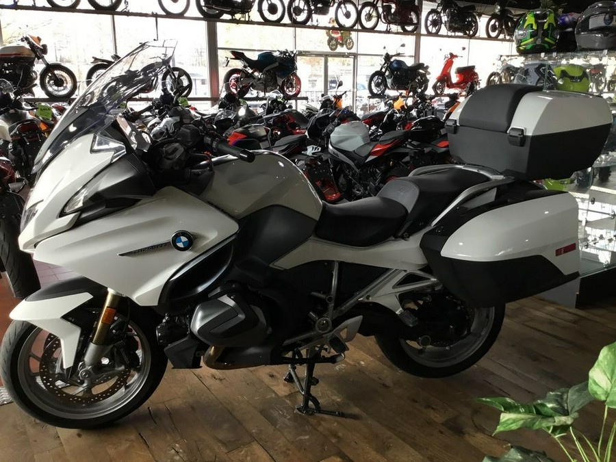 2022 BMW R 1250 RT Triple Black
