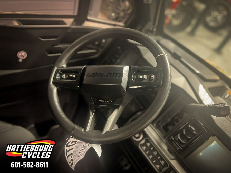 2026 Can-Am Defender Limited HD11