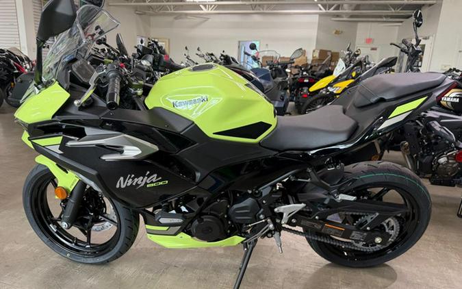 2026 Kawasaki Ninja 500 SE ABS