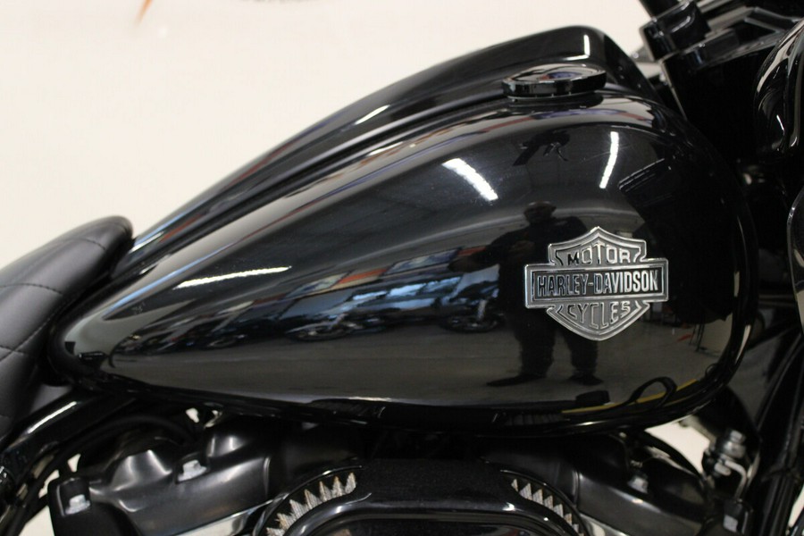 FLTRXS 2022 Road Glide® Special