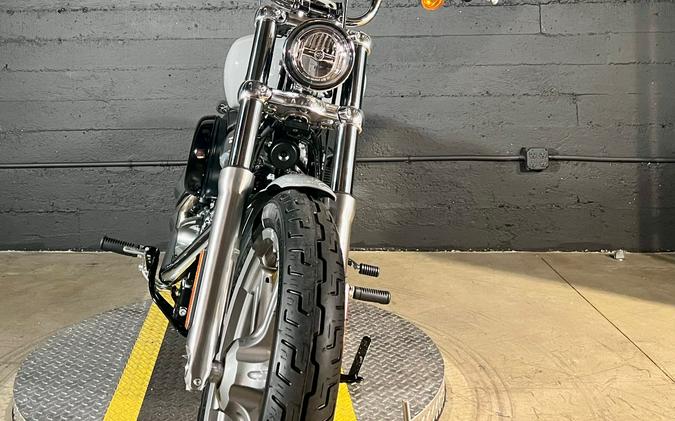 2024 Harley-Davidson Softail Standard