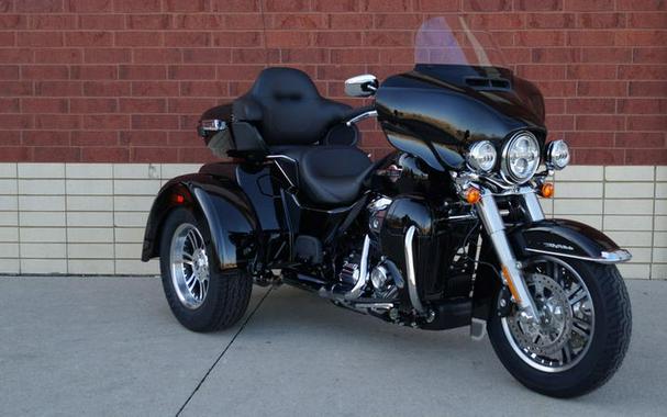 2024 Harley-Davidson® FLHTCUTG - Tri Glide® Ultra