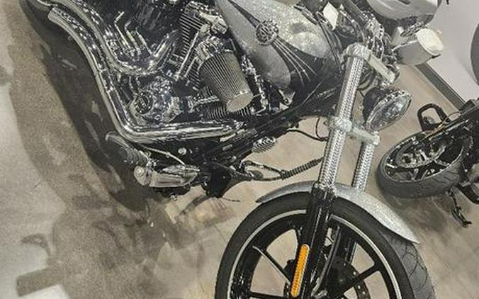 2015 Harley-Davidson® FXSB - Softail® Breakout®