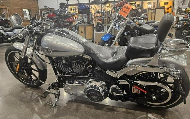 2015 Harley-Davidson® FXSB - Softail® Breakout®