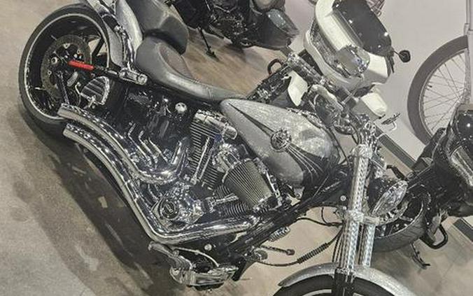 2015 Harley-Davidson® FXSB - Softail® Breakout®