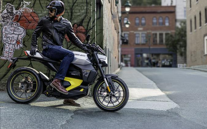 2026 Can-Am Pulse® 73