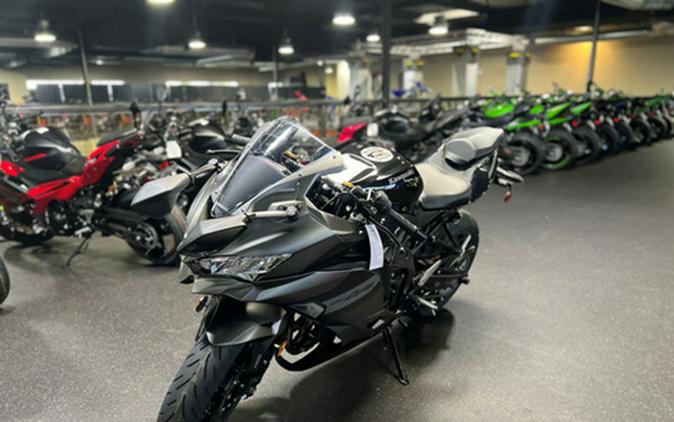 2026 Kawasaki Ninja ZX-4RR ABS