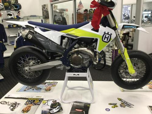 2021 Husqvarna FS 450 Supermoto Preview First Look