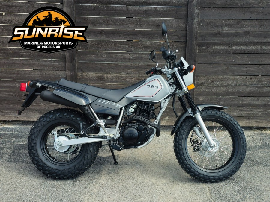 2027 Yamaha TW 200