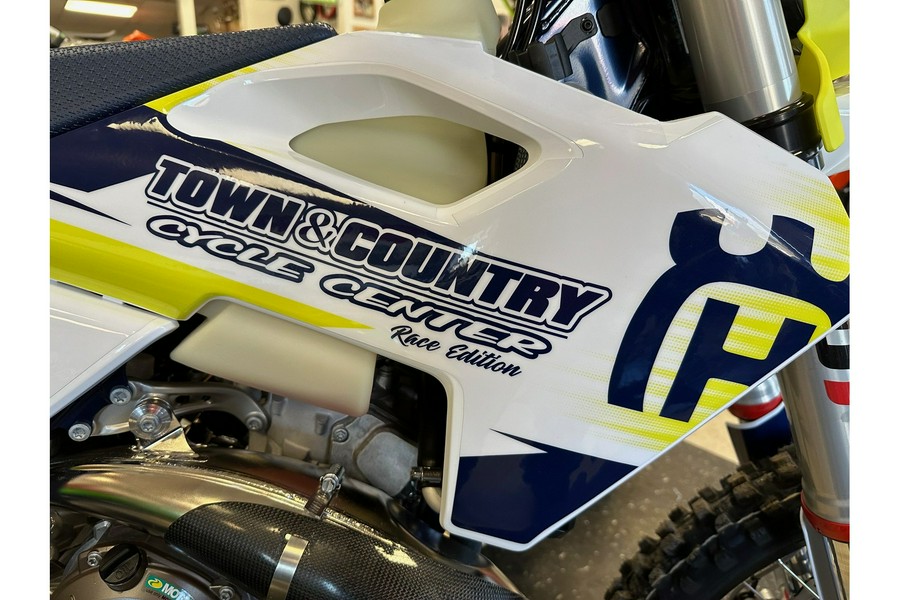 2024 Husqvarna Motorcycles TOWN AND COUNTRY RACE EDITION TE 300