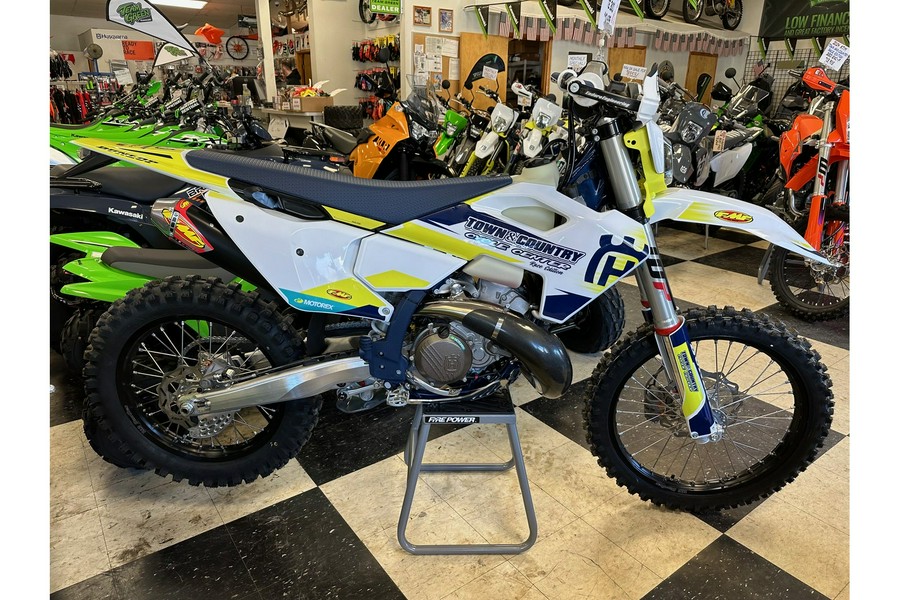 2024 Husqvarna Motorcycles TOWN AND COUNTRY RACE EDITION TE 300