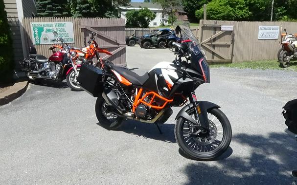 2019 KTM 1290 Super Adventure R