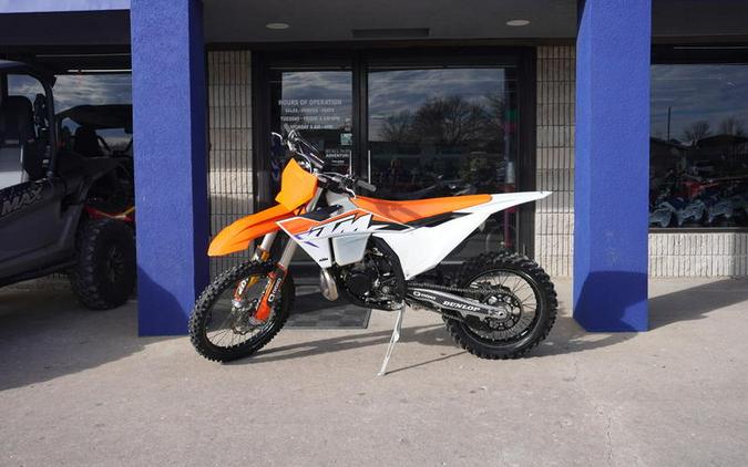 2023 KTM 300 XC