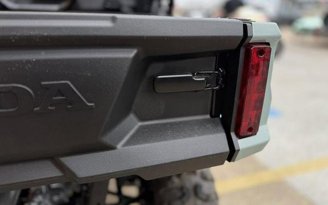2026 Honda® Pioneer 520
