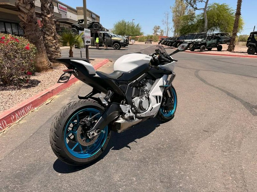 2025 CFMOTO 675SS