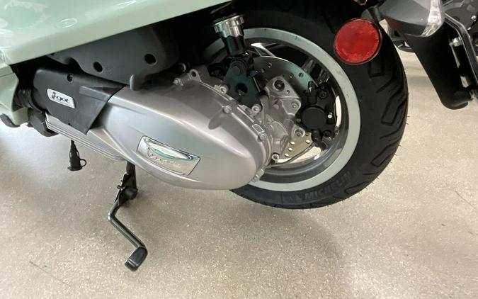 2027 Vespa Primavera 150